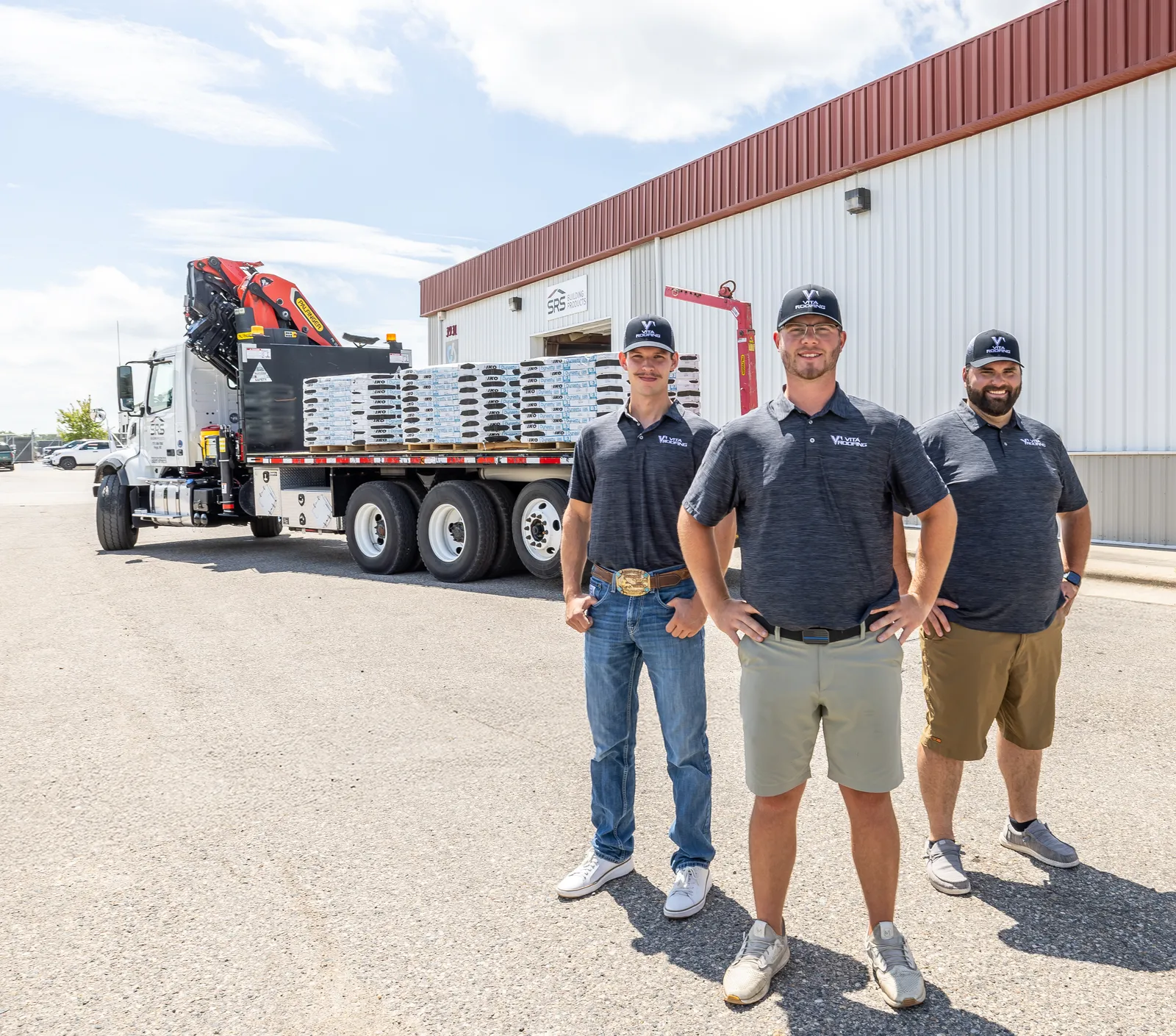 vita-roofing-team (1).jpg