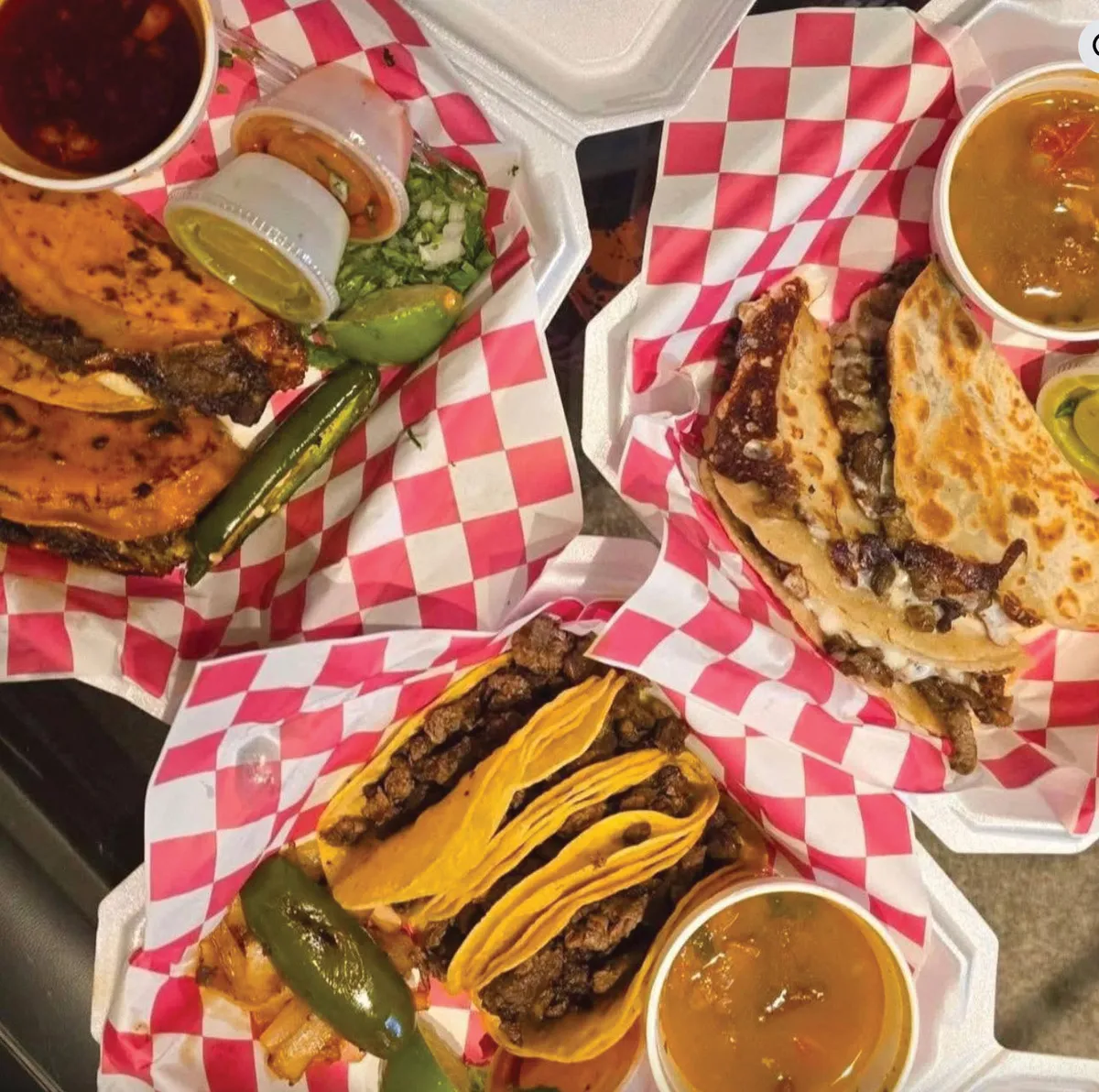 MF_Aug26_FoodTrucks_MissTacos